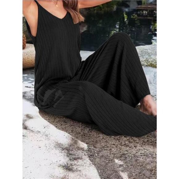 Ribbed V-Neck Wide Leg Jumpsuit - Picture 3 of 8